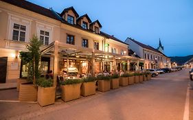 Hotel Splavar
